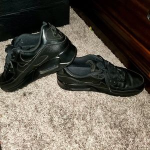 Nike air max 90. I wore them twice.